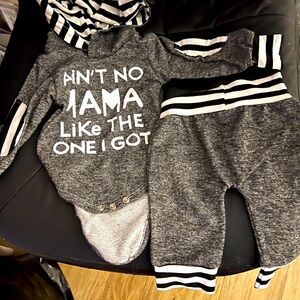 NWOT 0-3 months baby boy 2 piece outfit